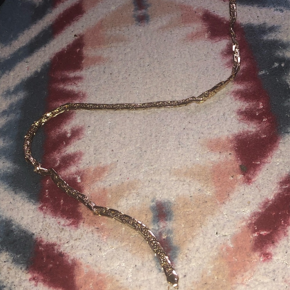 Elegant Gold Textured Necklace 14k women’s perfect gift clip on piece missing